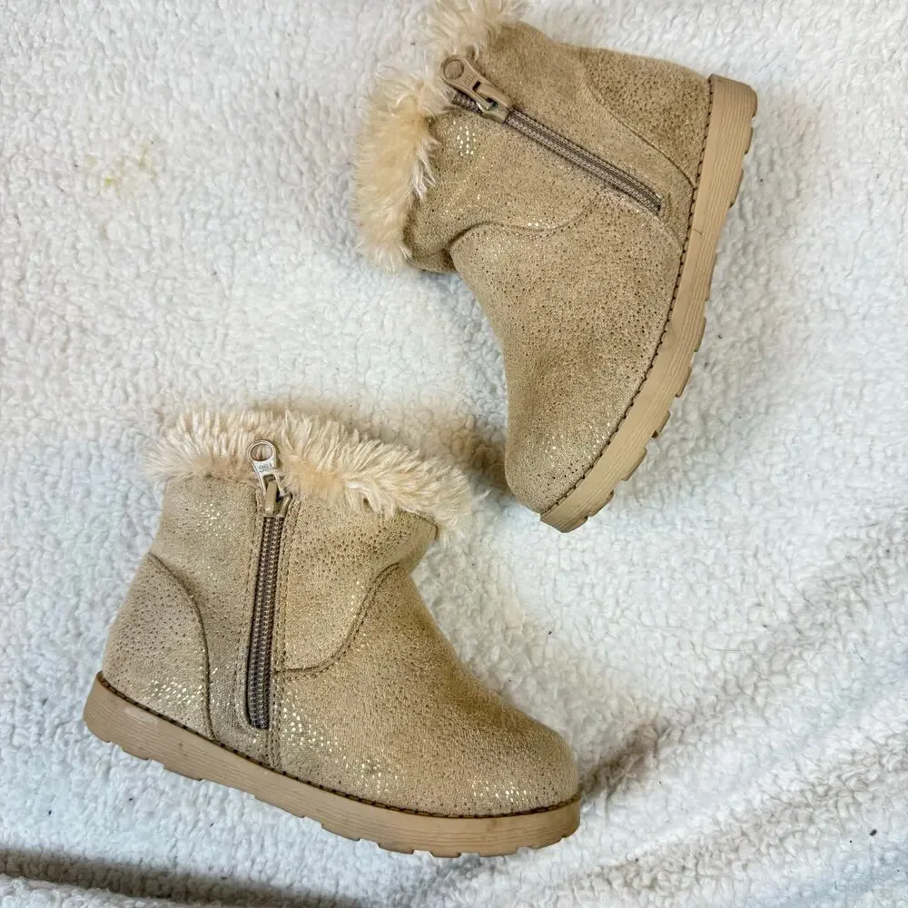 Cat & Jack Faux Fur Plush Lined Shimmer Winter Boots Ankle Booties Girls 9
